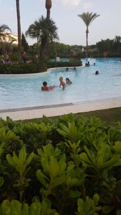 شقة Chez Elo'S Marbella Milla De Oro. Jardin Privado المظهر الخارجي الصورة